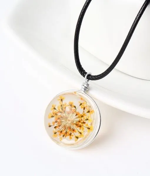 Dried Flowers Glass Round Necklace