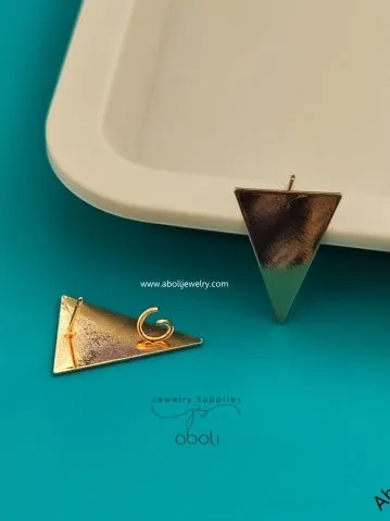 Golden triangle stud component contemporary modern geometric studs MESCNRC21