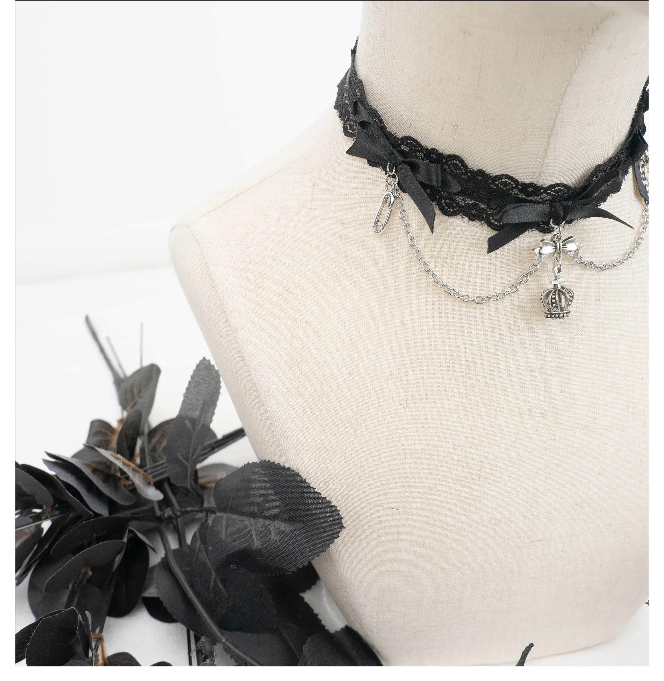 Jirai Kei Black Pink Choker Lace Beaded Chain