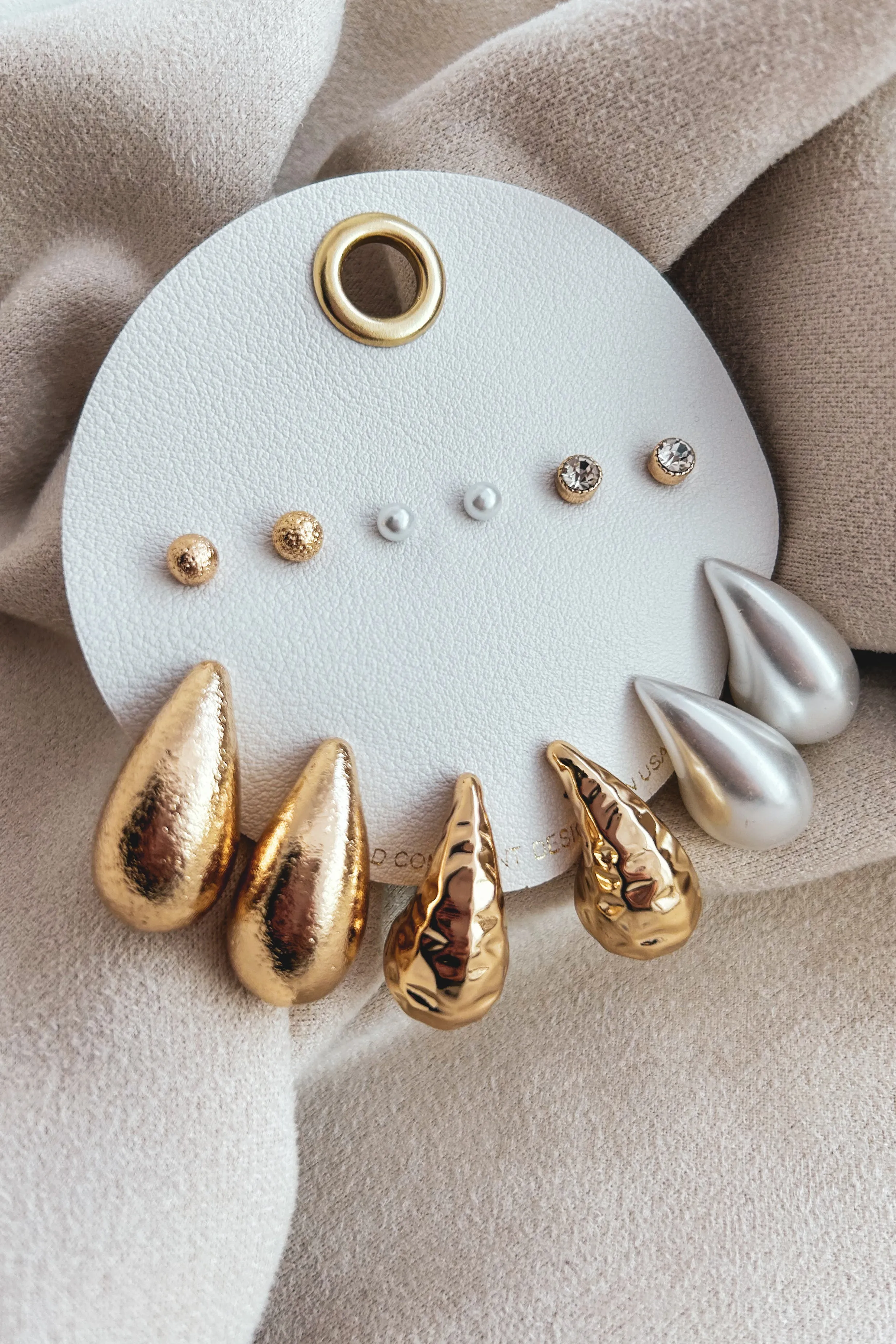 Looking Good, Living Better 6-Pair Earring Pack (Gold)