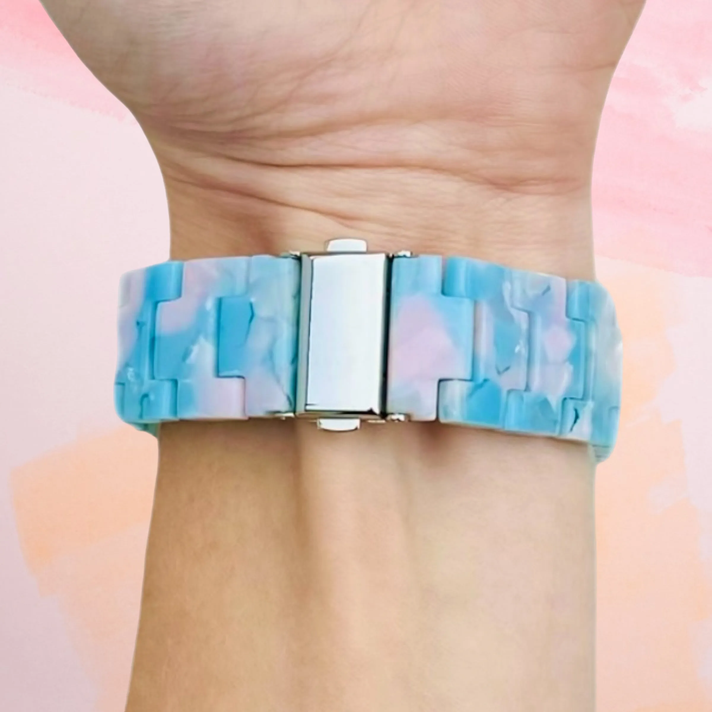 Marc Jacobs Riley Touchscreen, Hybrid & Pave Stylish Resin Watch Strap