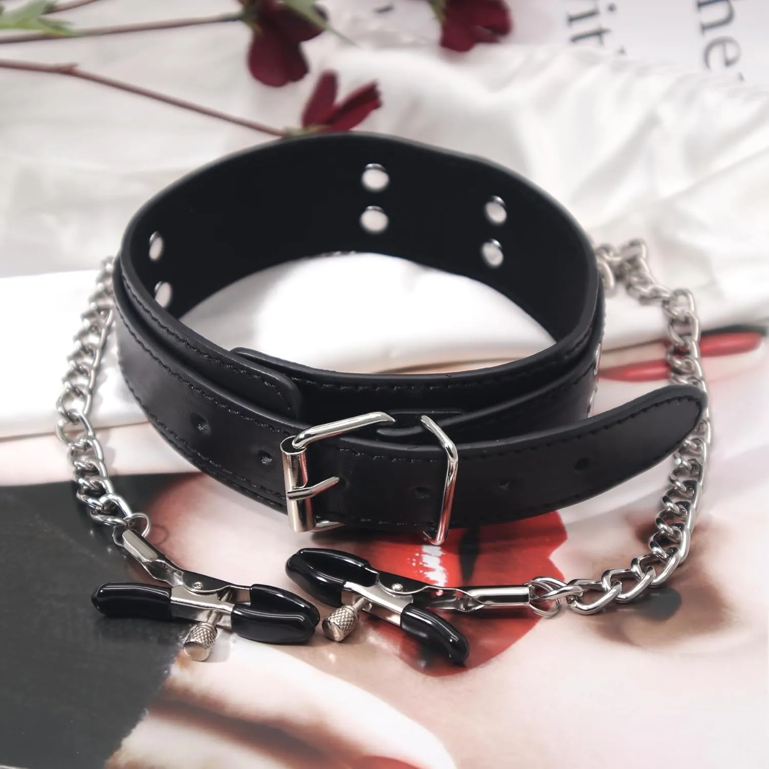 Nipple Clamps with Chain Necklace for Women Non Piercing Adjustable Choker Body Chain Fake Nipple Piercing Jewelry