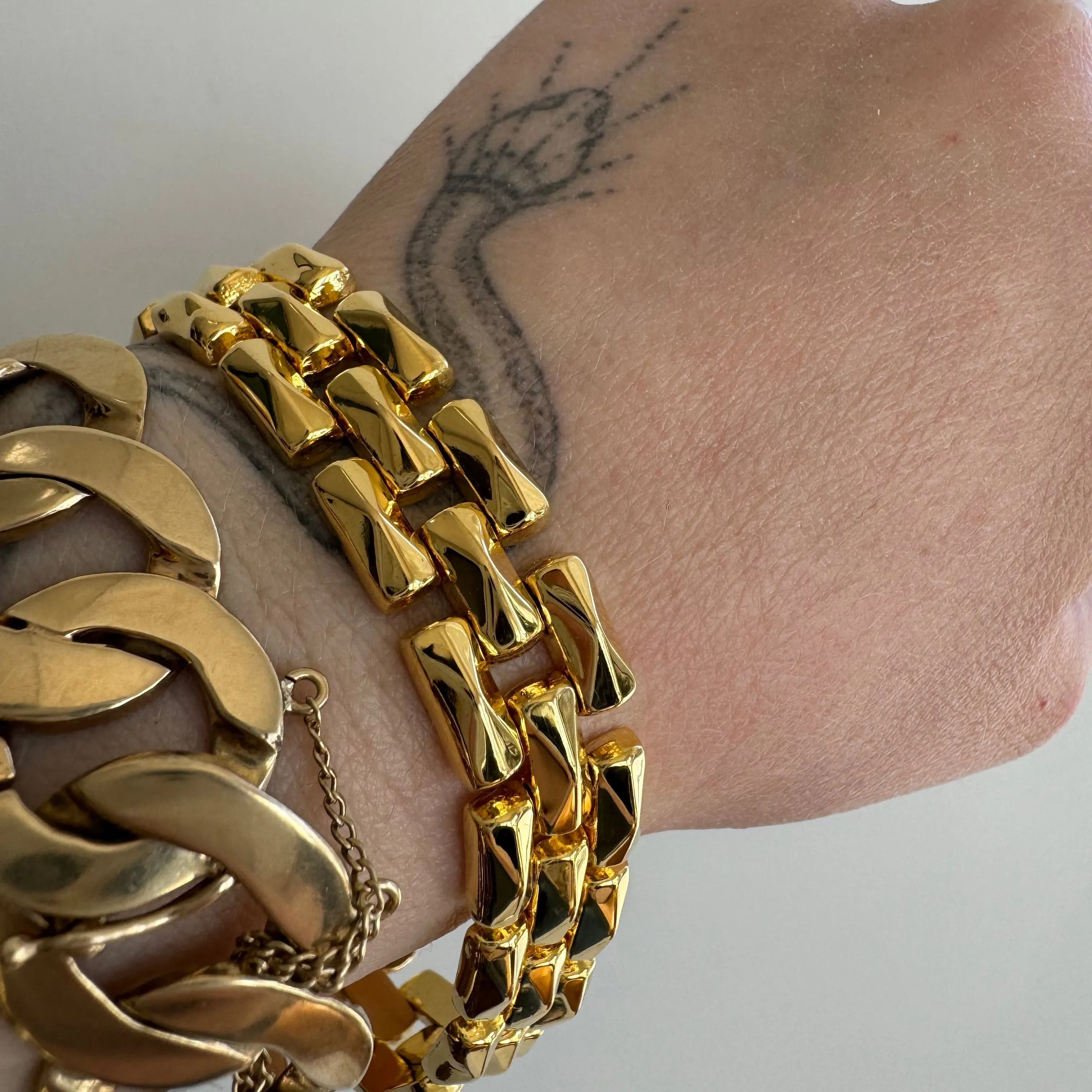 P R E - L O V E D // geometric panther / gold plated sterling silver geometric link bracelet / 7.25", 23g