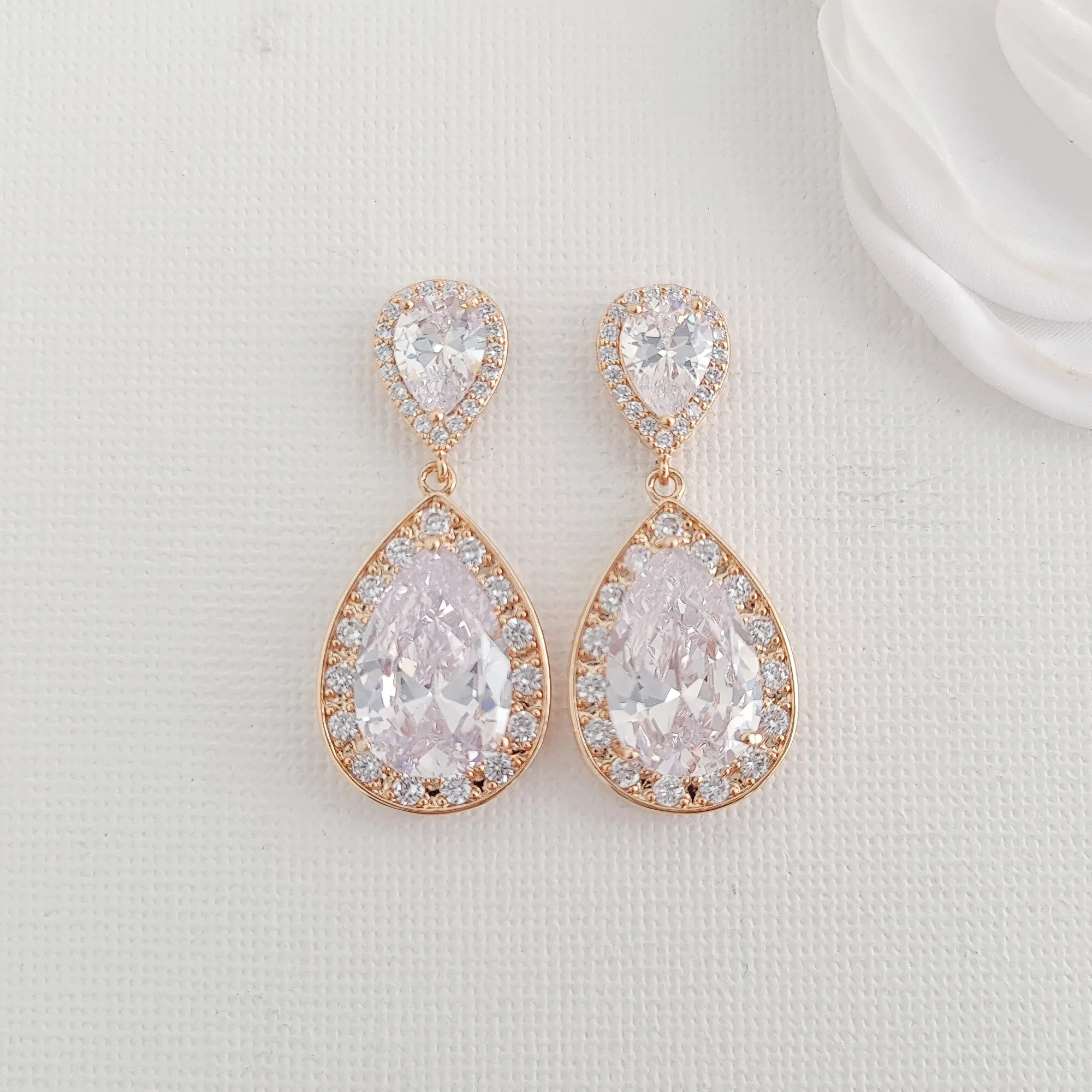 Teardrop Bridal Jewelry Set in Rose Gold- Evelyn