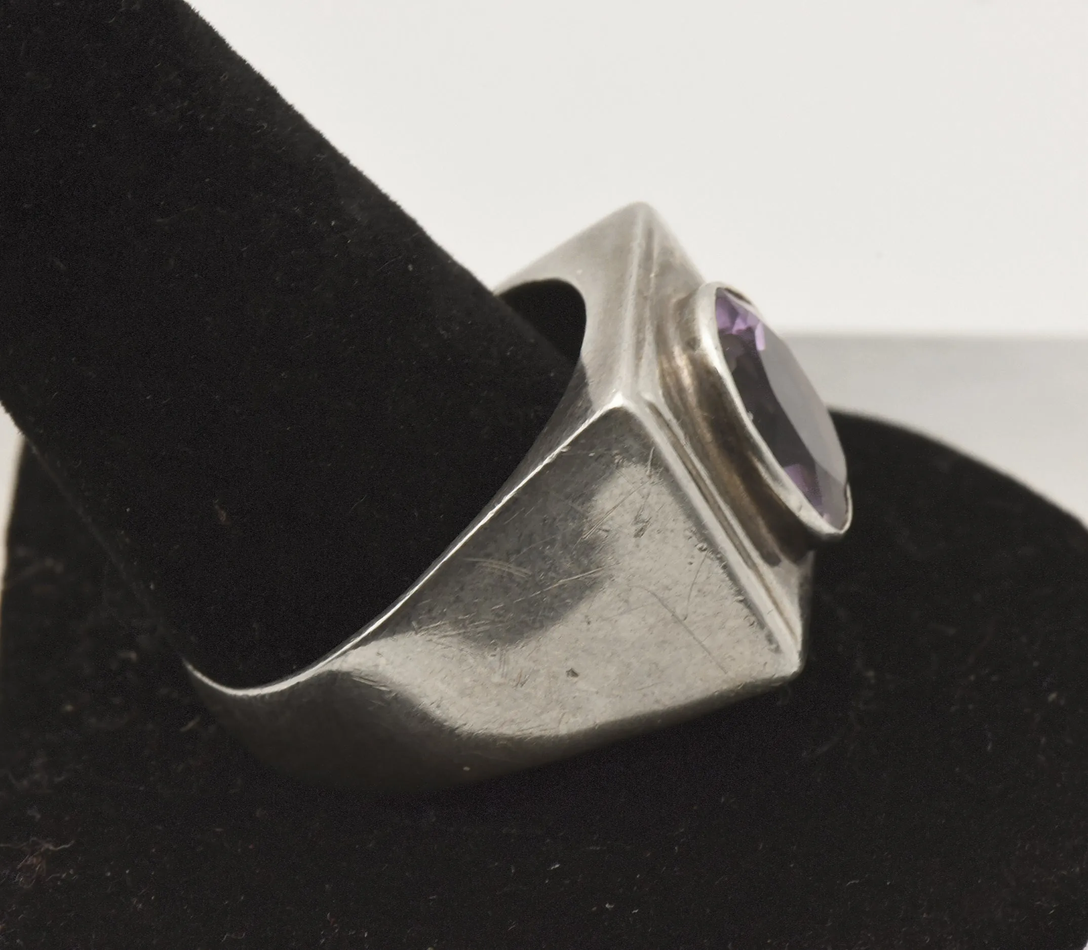 Vintage Sterling Silver and Amethyst Modern Design Ring - Size 13.25
