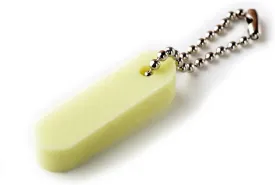 WAKUWAKU Glow Keychain Key Ring Glow in the Dark for Camping Outdoor emergency No Batteries Soft silicone